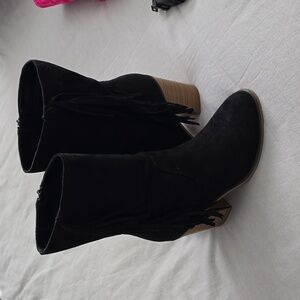 LAST CHANCE Western fringe black suede booties